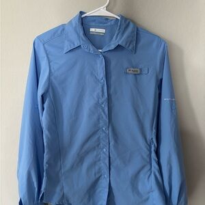 Columbia Light Blue Mesh-Lined Button Shirt